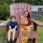 Heather Grimes Howard - Facebook Profile Picture of Heather Grimes Howard (@HeatherFeatherIsMadeOfLeather) on Facebook