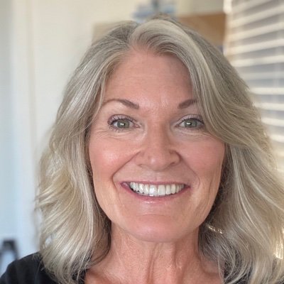 Profile Picture of Kim Nelson (@kimnelsonart) on Twitter