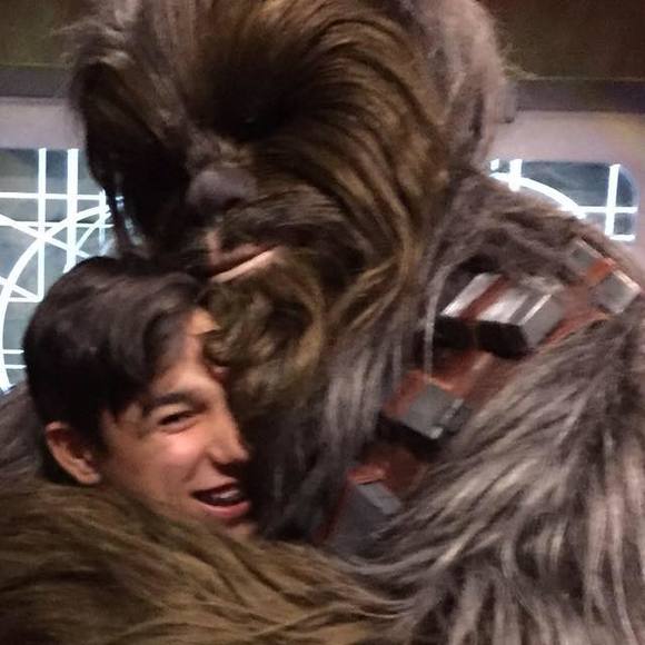 Alex Damian - Poshmark Profile Picture of Alex Damian (@alex_damian) on Poshmark