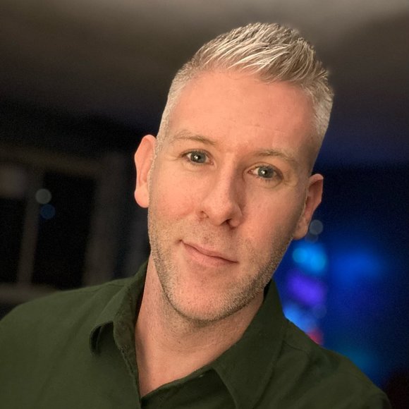 Profile Picture of Nathan Yeager (@nursenate_101) on Poshmark