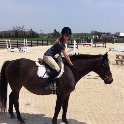 Profile Picture of Katie Dawn Engler (@katiedawn7) on Twitter