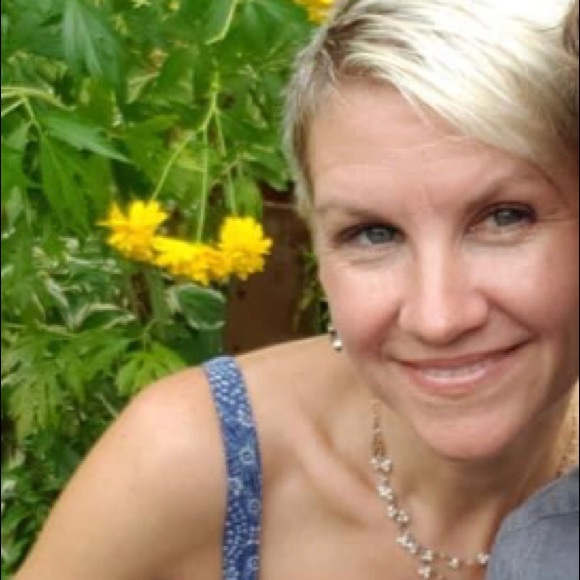 Profile Picture of Kendall Philabaum (@rustyzipper) on Poshmark