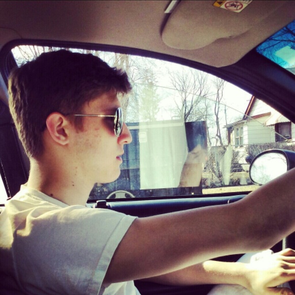 Profile Picture of Chris Eddy (@call_me_christ_) on Poshmark