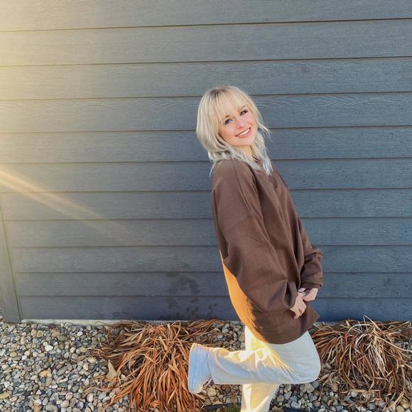 Profile Picture of Camberly Lerbakken (@camberly2) on Poshmark