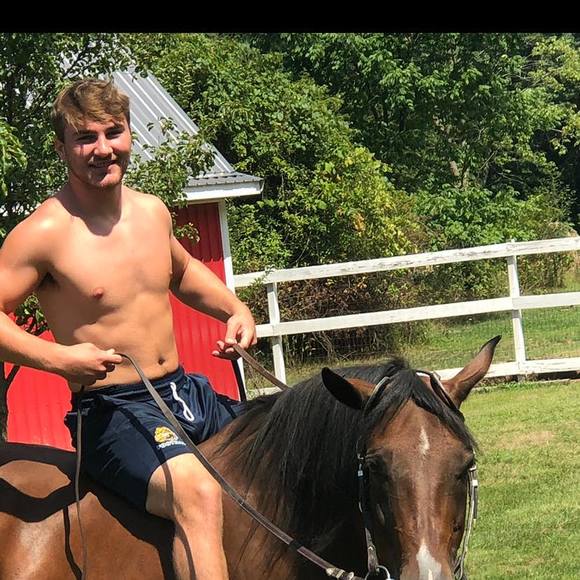 Profile Picture of Alec Wall (@alec_wall) on Poshmark