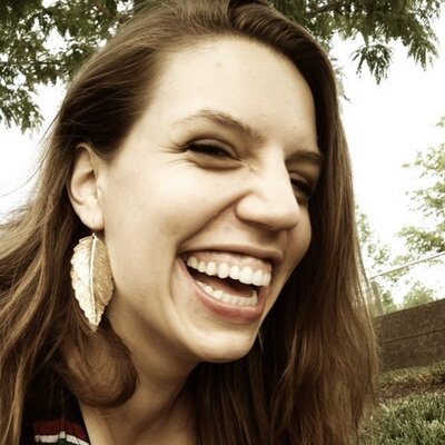 Profile Picture of Alissa Broz Walters (@AliBDubs) on Twitter
