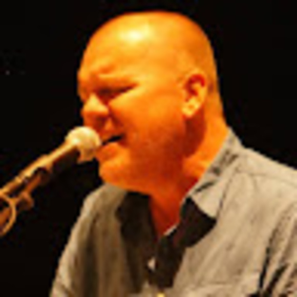 Profile Picture of Sean Seaton (@sseaton1971) on Poshmark