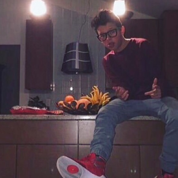 Profile Picture of Jacob Sartorius (@jacobsartorious) on Poshmark