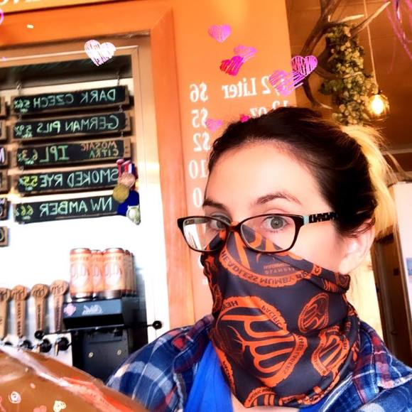 Profile Picture of Victoria Martens (@vguretsky) on Poshmark