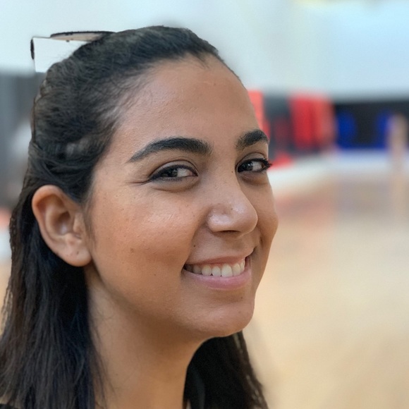 Profile Picture of Hani Zandi (@hani_zandi) on Poshmark