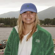 Profile Picture of Tori Fuller (@toriloveee10) on Youtube