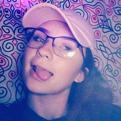 Profile Picture of Maddie Halamuda (@MHalamuda) on Twitter