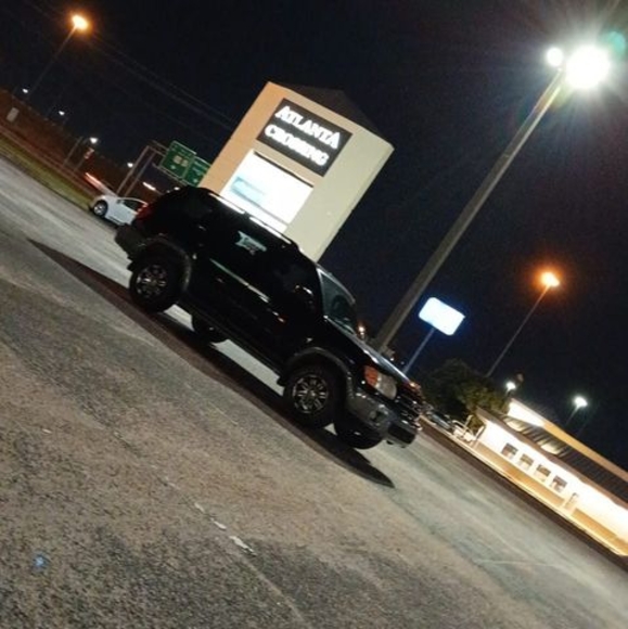 Profile Picture of Fernando Colman ellis (@fernandocolm989) on Poshmark