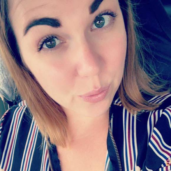 Profile Picture of Nicole Matukaitis (@bamsgurl313) on Poshmark