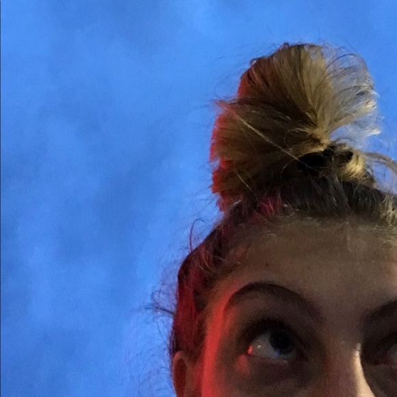 Profile Picture of Brittany Jeross (@brittany_jeross) on Poshmark