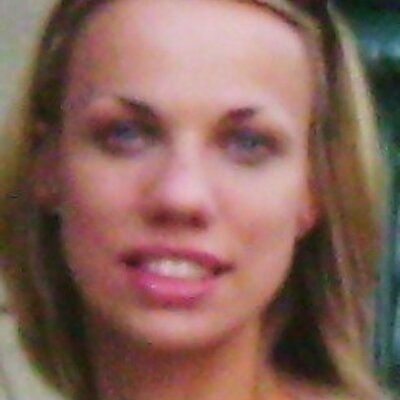 Profile Picture of Michele Lee Hooks (@michelelhooks) on Twitter