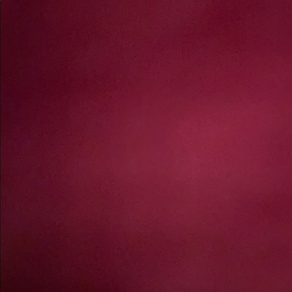 Profile Picture of Giselle Guzman (@giselleg564) on Poshmark