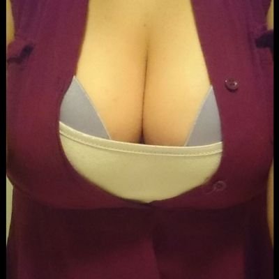 Profile Picture of Baylee Wright (@BayleeWright10) on Twitter