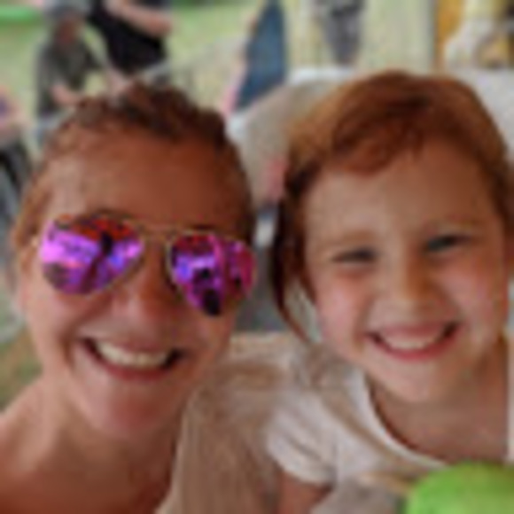 Profile Picture of Nancy Ross (@nancyross501) on Poshmark