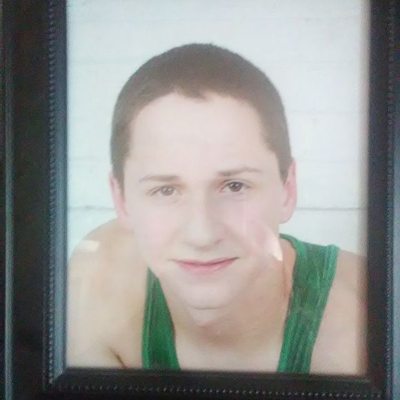 Profile Picture of Jeffery Sanders (@jefferysande180) on Poshmark
