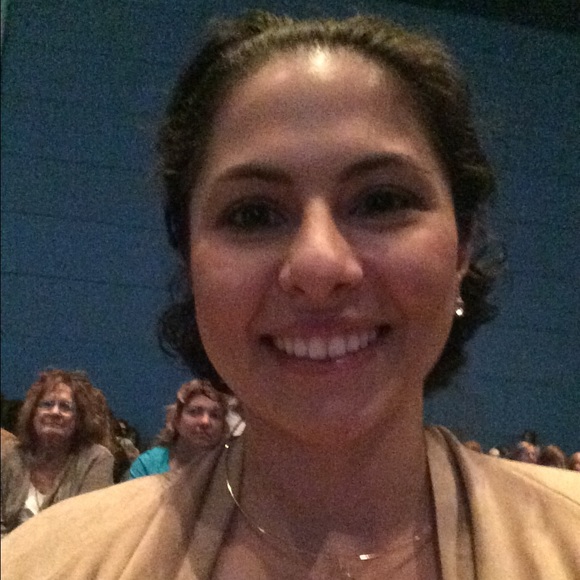 Profile Picture of Erika Sollenberger (@kerkika) on Poshmark