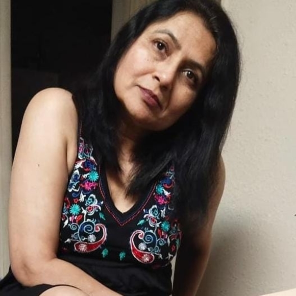 Profile Picture of Chitra Shah (@chitrashah1712) on Poshmark