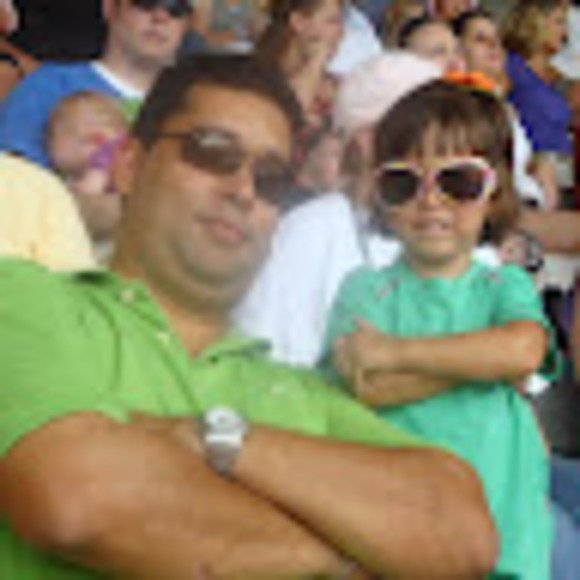 Profile Picture of Luis Galindez (@luisgalindez) on Poshmark