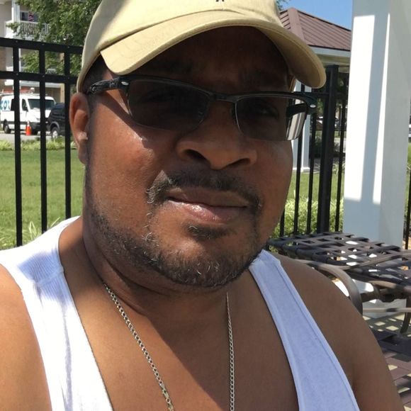 Profile Picture of Darryl Thorne (@darrylthorne) on Poshmark