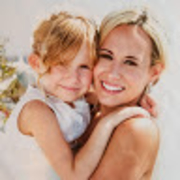 Profile Picture of Lisa Marchitto (@lisamarchitto) on Poshmark