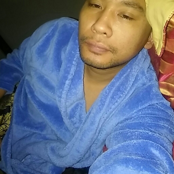 Profile Picture of Bounthavy Sopha (@bsopha1) on Poshmark