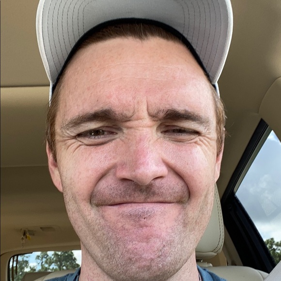 Profile Picture of Andrew Sholtes (@abomb1984) on Poshmark