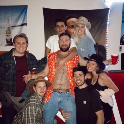 Profile Picture of Sam Wojciechowski (@Bigsamwojo) on Twitter