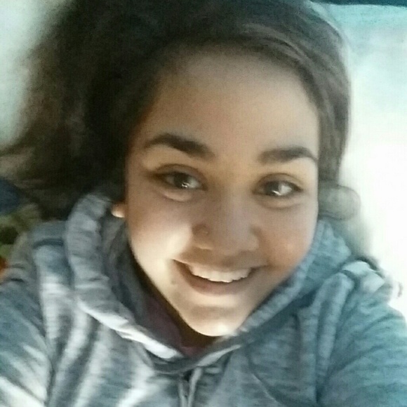 Profile Picture of Sabrina Lemafa (@sabrina_lemafa) on Poshmark