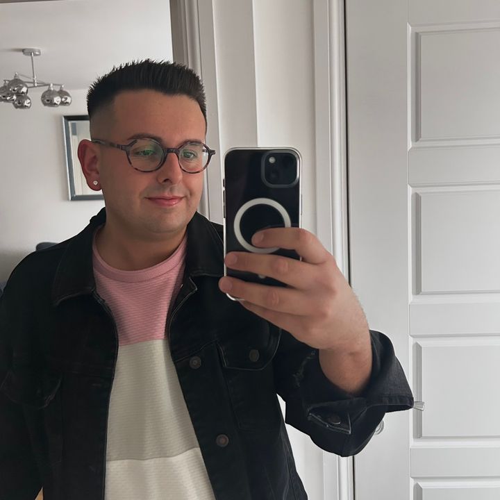 Matthew Bourne - Tiktok Profile Picture of Matthew Bourne (@matthewbourne00) on Tiktok