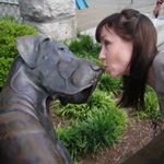 Profile Picture of Amy Braswell (@notanotherartist) on Instagram