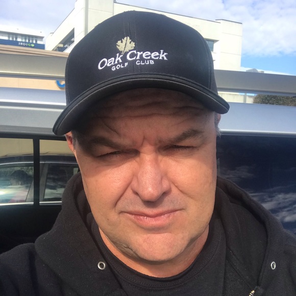 Profile Picture of David Armstrong (@00dave) on Poshmark