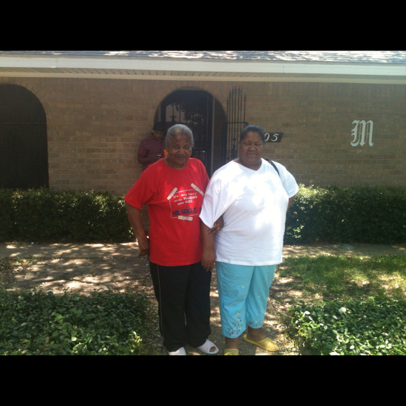 Profile Picture of Joyce Clark (@clark5674) on Poshmark