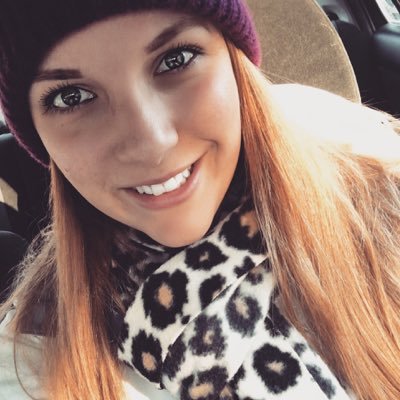 Profile Picture of Meredith.Leach (@Meredithmcgil) on Twitter
