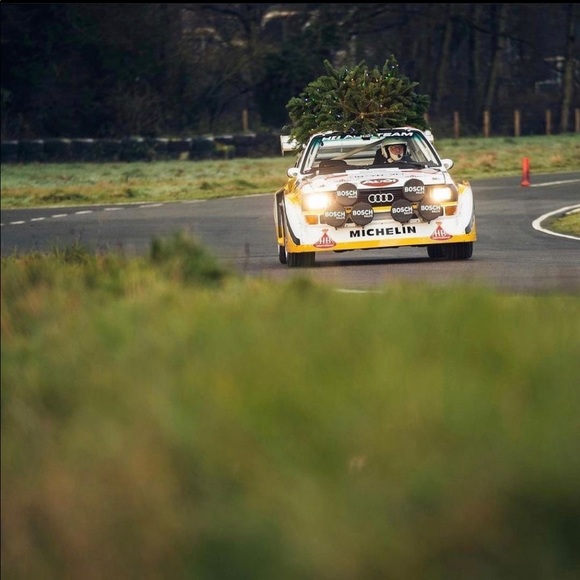 Amir Khalil - Poshmark Profile Picture of Amir Khalil (@a_kh4) on Poshmark