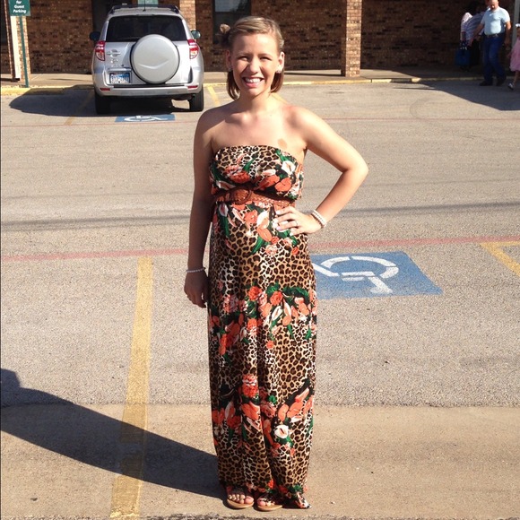 Profile Picture of Carlie Chapman (@carliechapman) on Poshmark