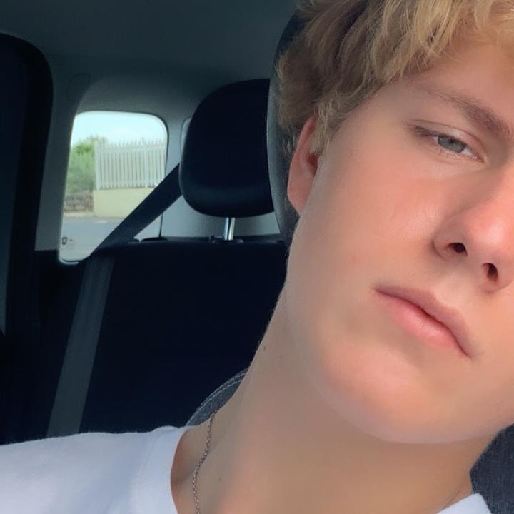 Profile Picture of Andrea Pappalardo (@andrea.pappalardo25) on Tiktok