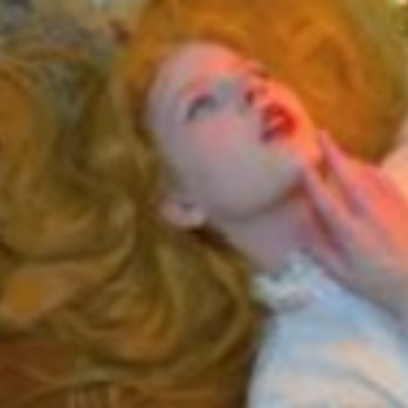 Profile Picture of Cleopatra James (@takacsott) on Poshmark