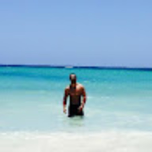 Profile Picture of Mike Kirby (@mustafakirbiyik) on Poshmark
