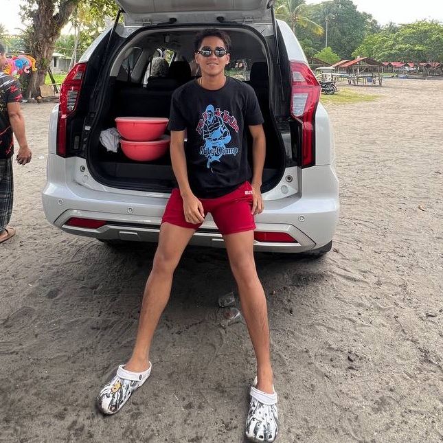 Profile Picture of Daniel Gamilla (@danielgamilla) on Tiktok