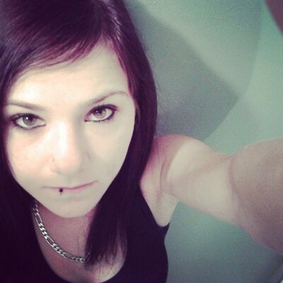 Profile Picture of Mariah Wolfe (@mimi62592) on Twitter