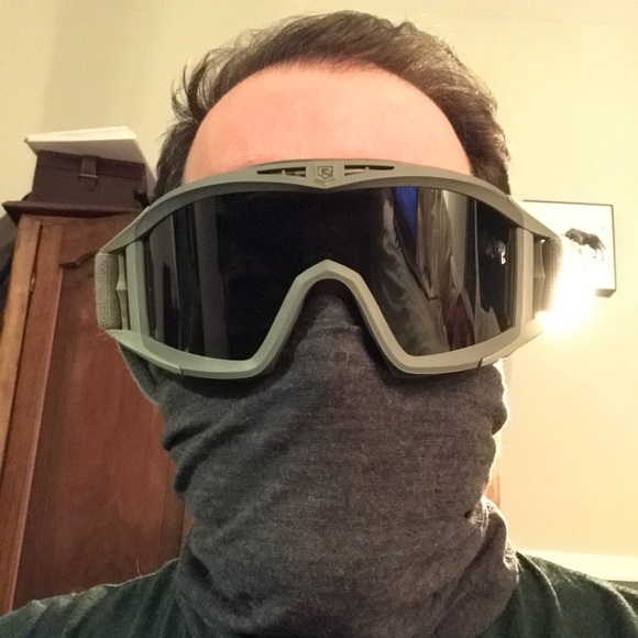 Profile Picture of Kenneth Feldmann (@feldmake) on Poshmark