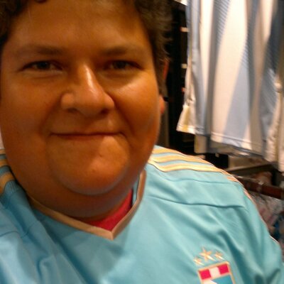 Profile Picture of PAUL GIL JAUREGUI (@paulgil77) on Twitter
