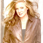 Profile Picture of Michelle Swayze (@MichelleSwayze) on Youtube