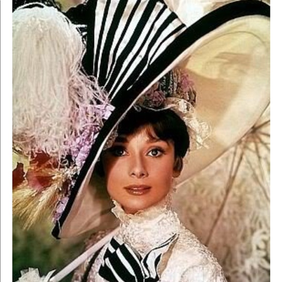 Profile Picture of Pam Simon (@poshcity212) on Poshmark