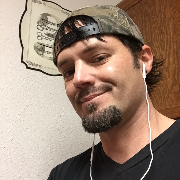 Profile Picture of Jeremy Dowell (@jalland7) on Poshmark